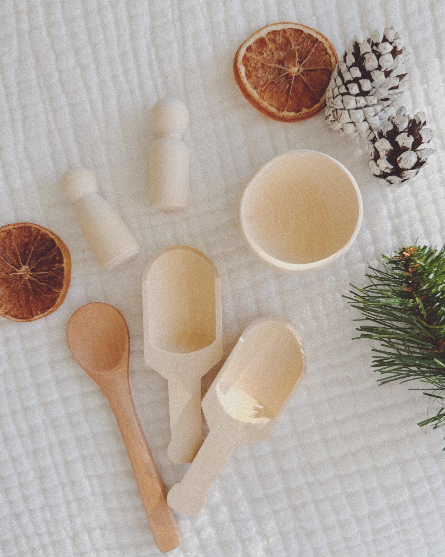 Sensory Bin Starter Kit | Engaging Tools and Accessories for Sensory Play | Scoops, Spoons, Pegs & Bowls - Wooden Accesories for Play