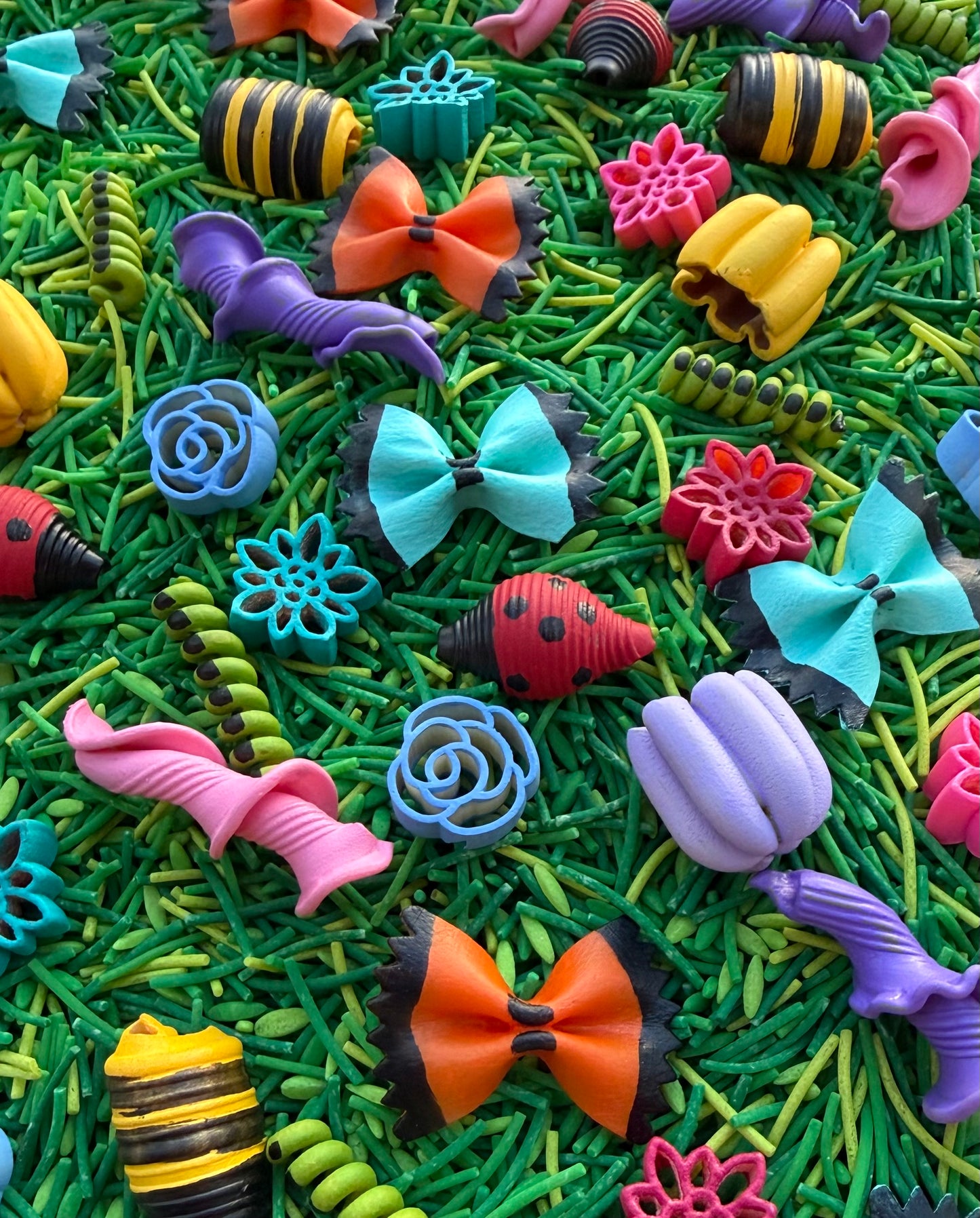 Bugs and Blooms - Sensory Mix