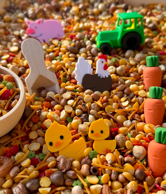 Little Acres Pour & Play Kit