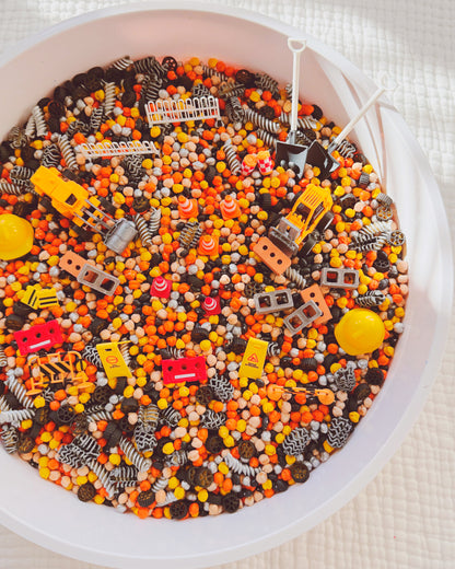 Little Builder's Construction - Pour & Play Kit