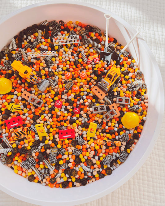 Little Builder's Construction - Pour & Play Kit