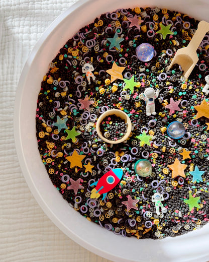 Out Of This World - Pour & Play Kit