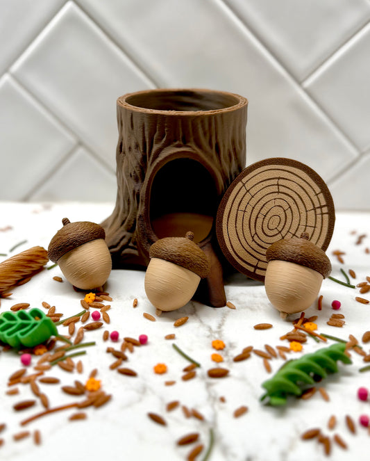 Acorn Hollow tree stump hideaway with wooden acorns, log slice and forest sensory filler