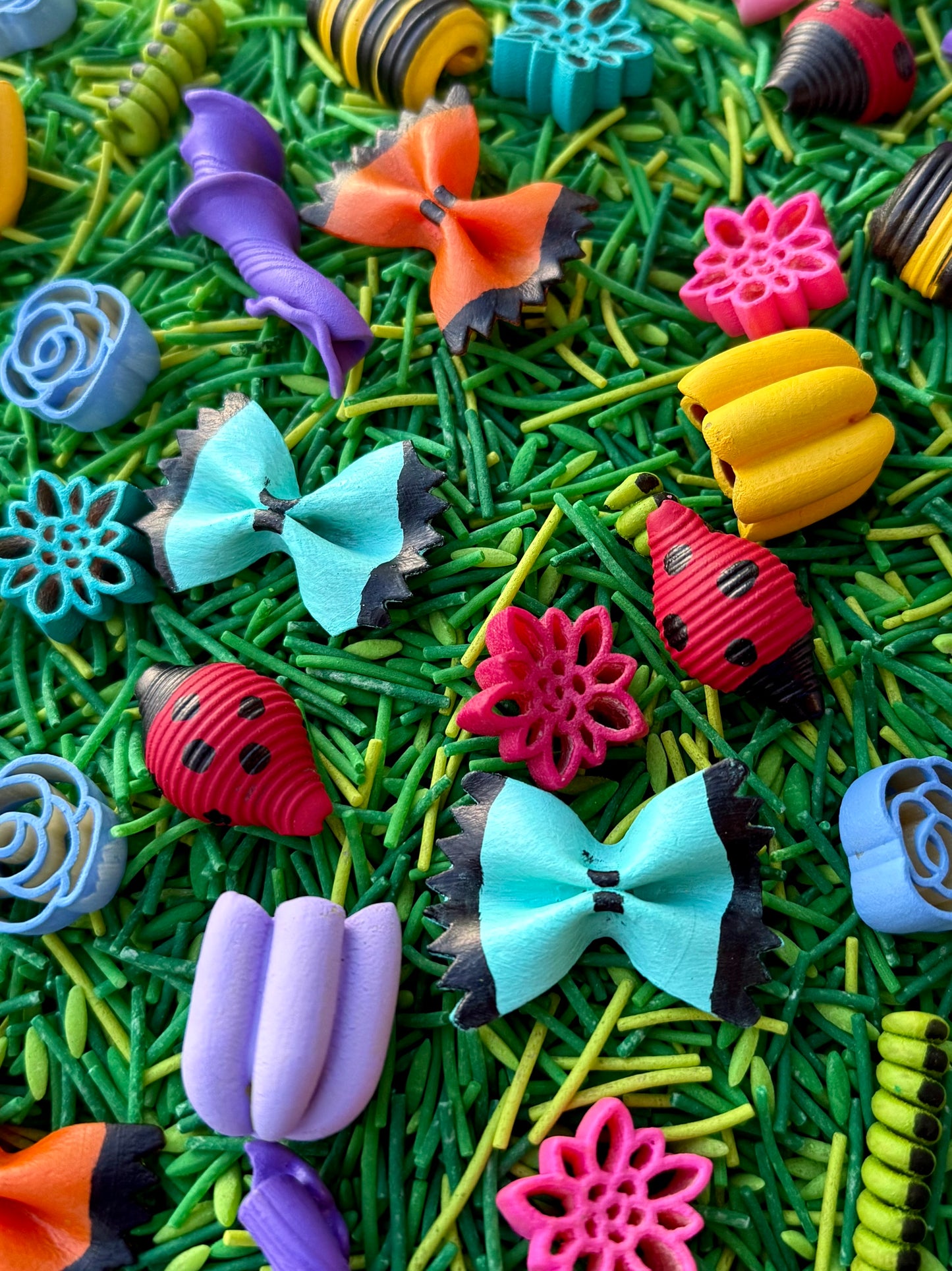 Bugs and Blooms - Sensory Mix