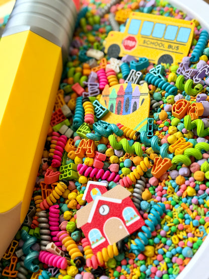 Kool School - Pour & Play Kit