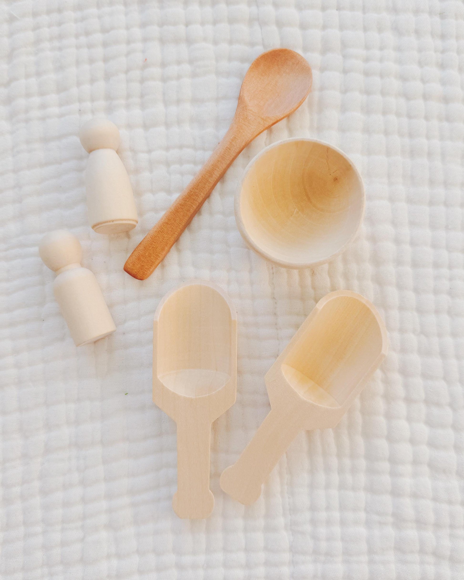 Sensory Bin Starter Kit | Engaging Tools and Accessories for Sensory Play | Scoops, Spoons, Pegs & Bowls - Wooden Accesories for Play